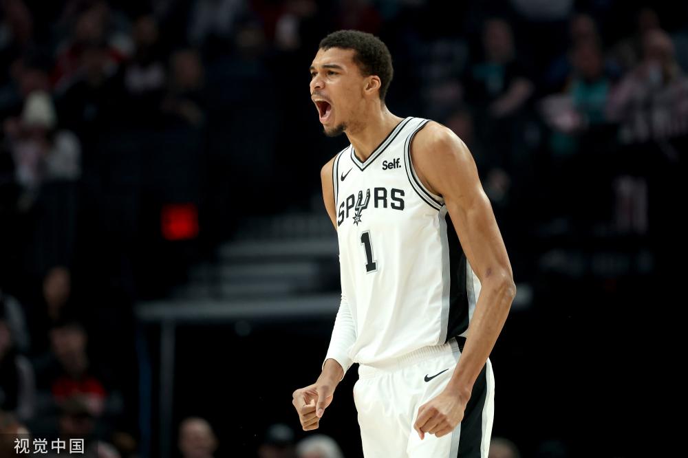 加盟米兰的 加盟米兰的