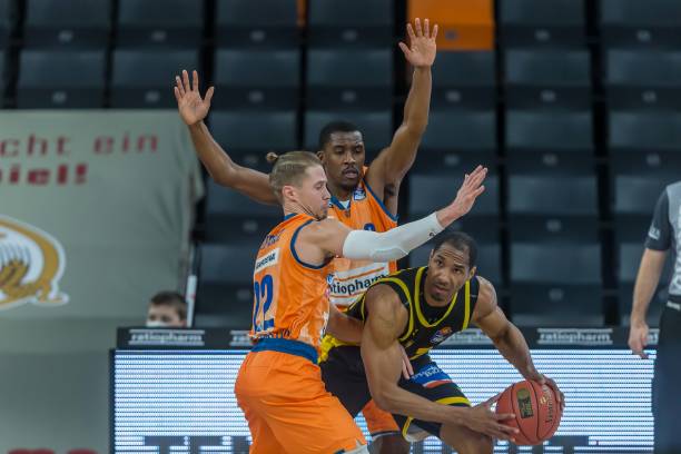 时期不断磨 时期不断磨