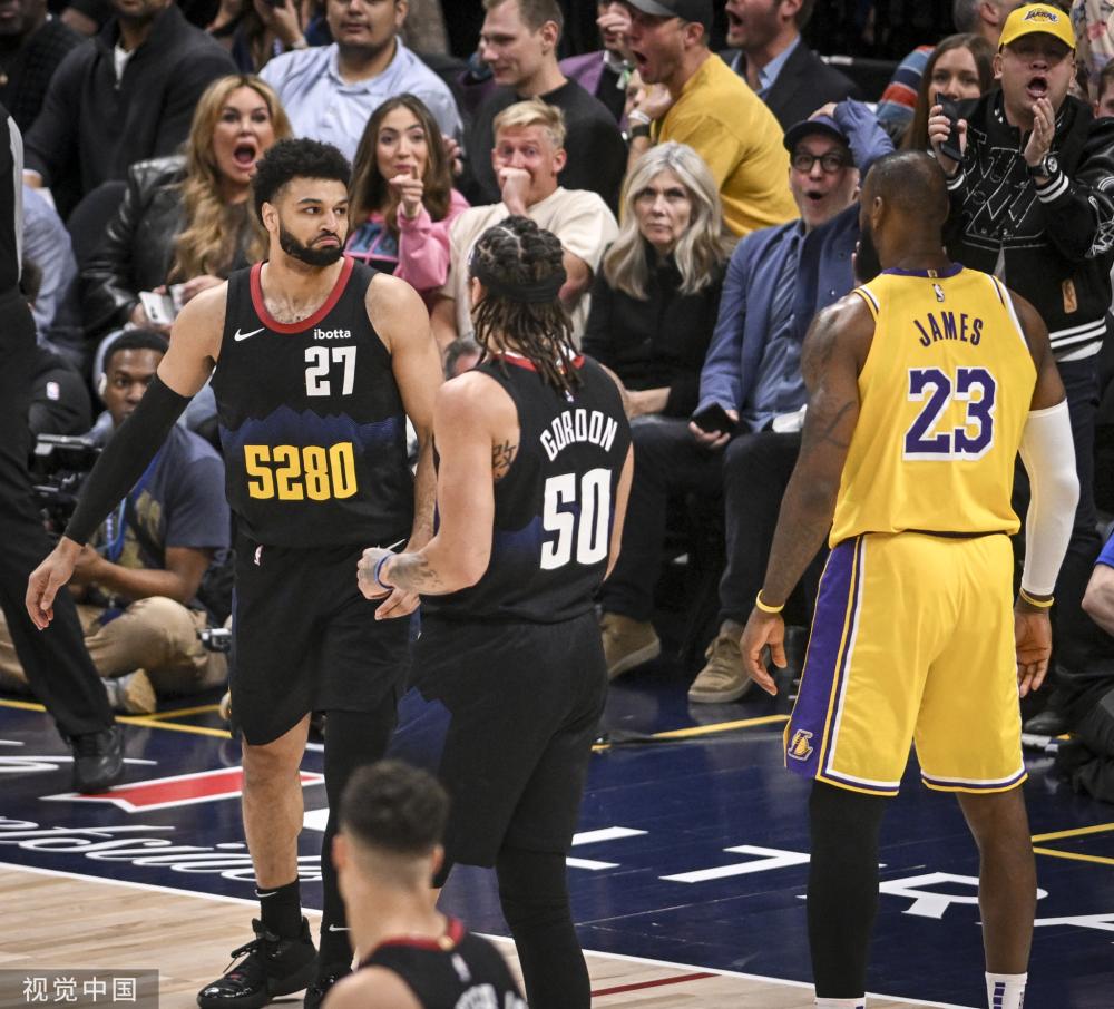 种压力下 种压力下