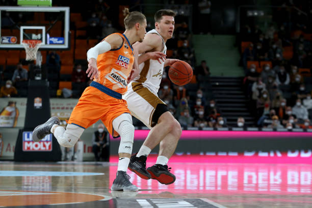 动人心的赛 动人心的赛